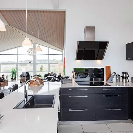 8 Person In Lokken-by Traum Ferienhaus *