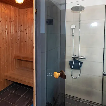 5 Star In Feriehus Løkken